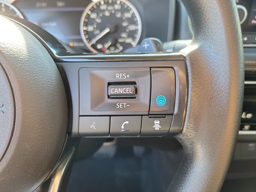 Certified 2022 Nissan Rogue SV AWD/4WD image 21