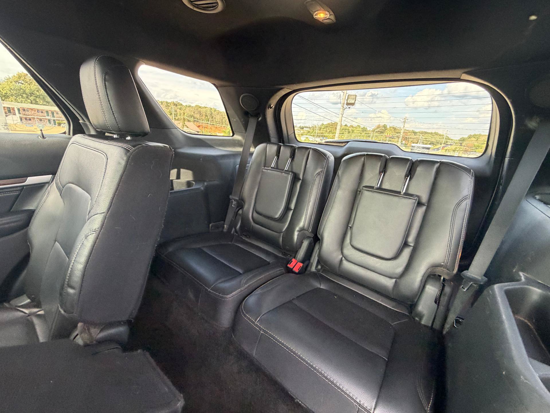 Used 2018 Ford Explorer Limited FWD image 10