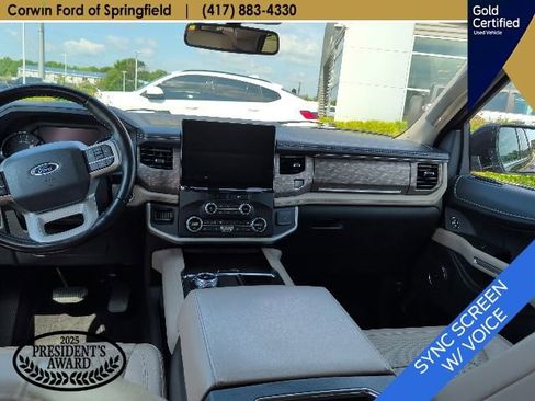 Used 2023 Ford Expedition Limited AWD/4WD image 12