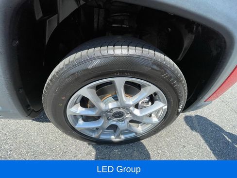 Certified 2025 Jeep Compass Limited AWD/4WD image 12