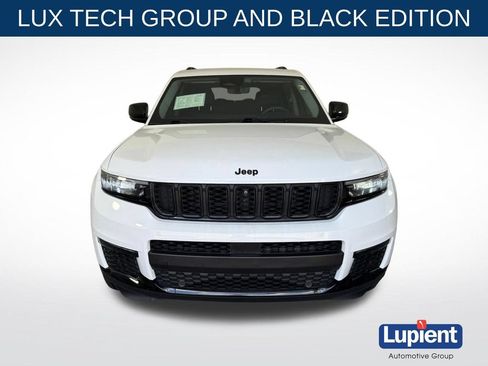 Used 2023 Jeep Grand Cherokee L Limited w/ Luxury Tech Group II AWD/4WD image 12
