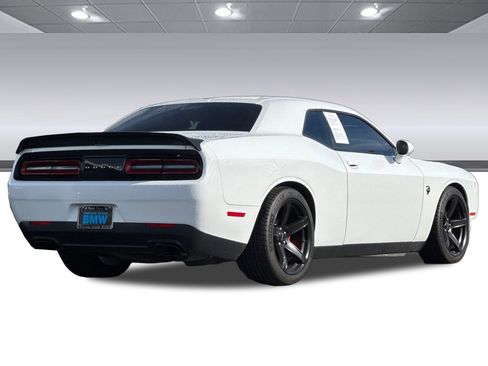 Used 2019 Dodge Challenger SRT Hellcat image 8
