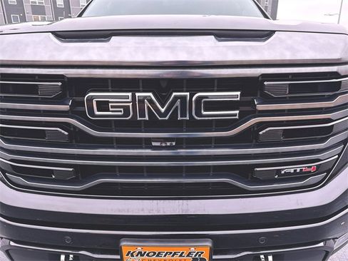 Used 2022 GMC Sierra 1500 AT4 w/ AT4 Premium Package image 33
