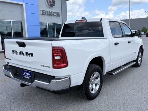 Used 2025 RAM 1500 Big Horn AWD/4WD image 5
