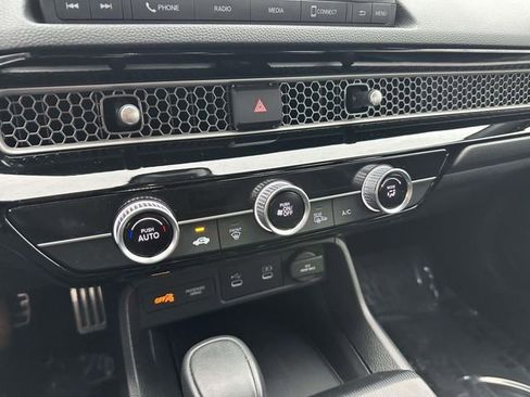 Used 2025 Honda Civic Sport image 22