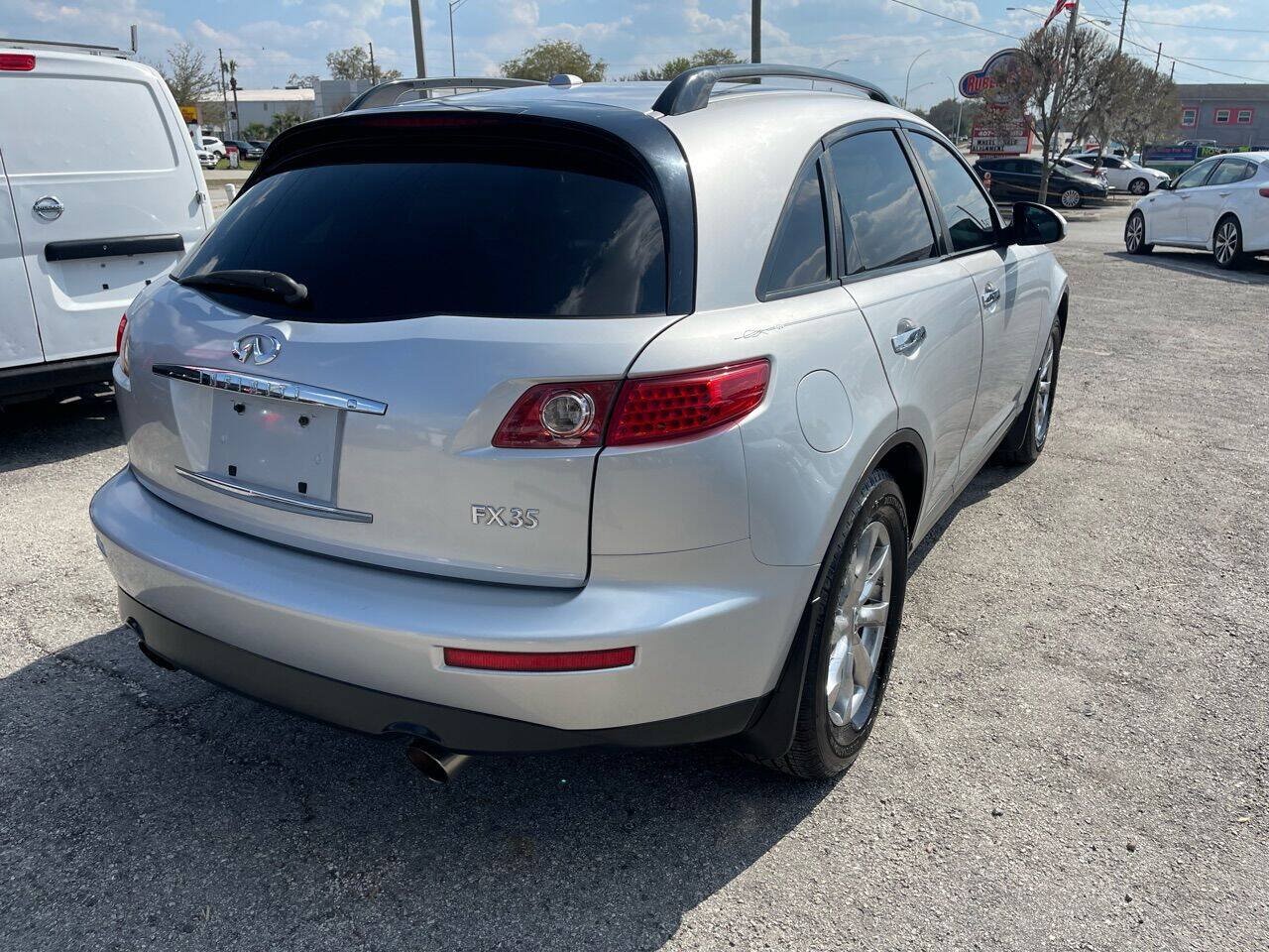 Used 2008 INFINITI FX35 2WD w/ Touring Pkg image 9