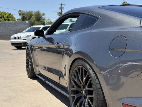 Used 2018 Ford Mustang GT w/ GT Performance Package RWD image 11