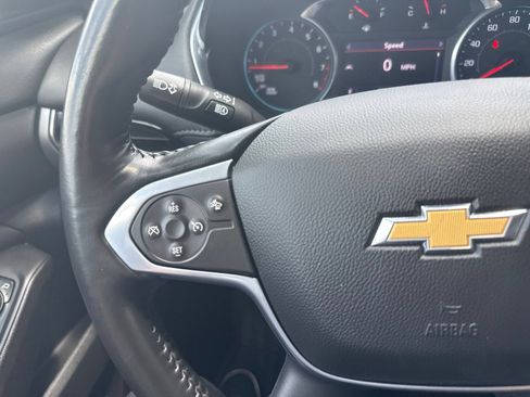 Used 2022 Chevrolet Traverse LT AWD/4WD image 35