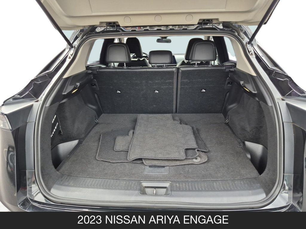 Used 2023 Nissan Ariya FWD image 24