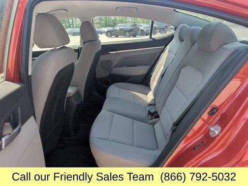 Used 2020 Hyundai Elantra SEL FWD image 23
