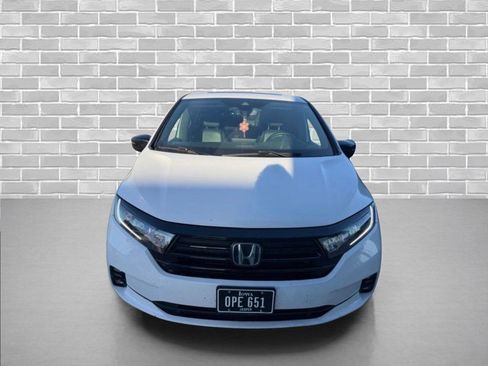 Used 2024 Honda Odyssey Sport image 2