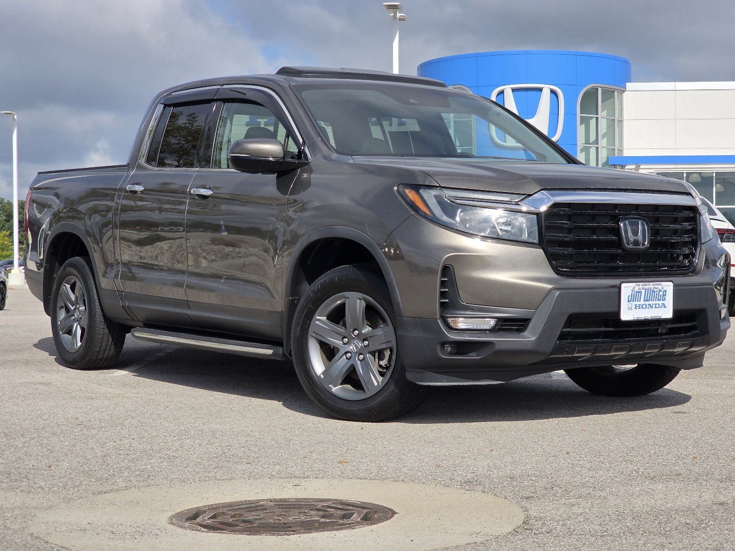 Certified 2021 Honda Ridgeline RTL-E image 2