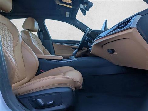 Certified 2023 BMW 530i w/ Convenience Package image 21