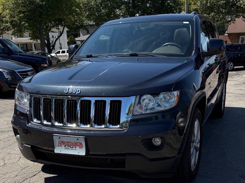 Used 2012 Jeep Grand Cherokee Laredo AWD/4WD image 4