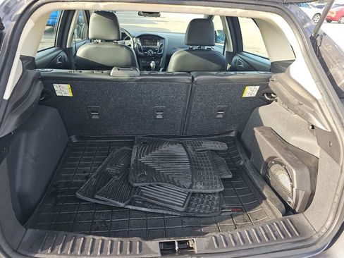 Used 2015 Ford Focus Titanium FWD image 13