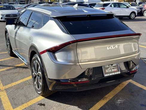 Used 2022 Kia EV6 Wind w/ Wind Technology Package image 17