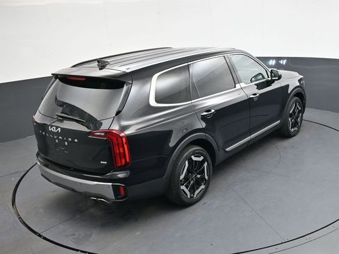 Used 2023 Kia Telluride S w/ S Sunroof Package image 32