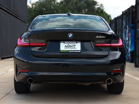 Used 2020 BMW 330i Sedan w/ Convenience Package RWD image 8