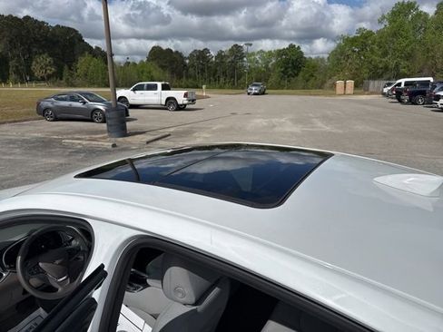 Used 2024 Chevrolet Malibu LT image 12