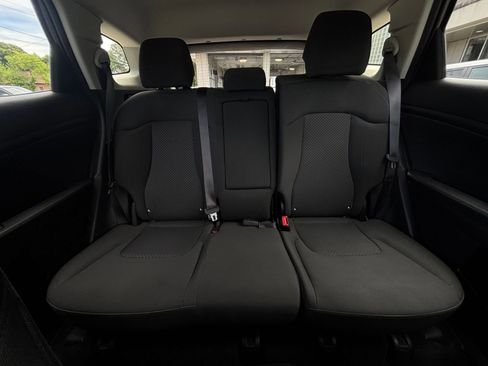 Used 2025 Kia Sportage LX FWD image 37