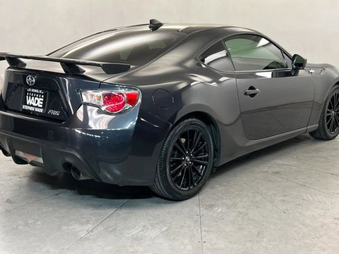 Used 2016 Scion FR-S RWD image 5