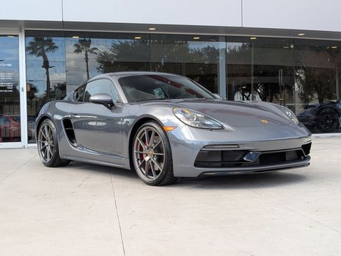 Used 2025 Porsche 718 Cayman GT4 image 7