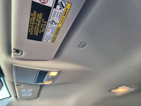 Used 2022 Toyota Tacoma SR image 26