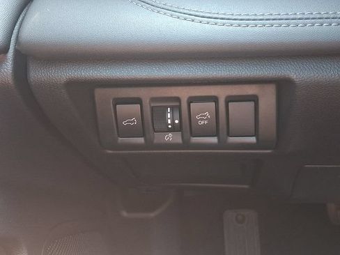 Certified 2024 Subaru Outback Limited AWD/4WD image 25