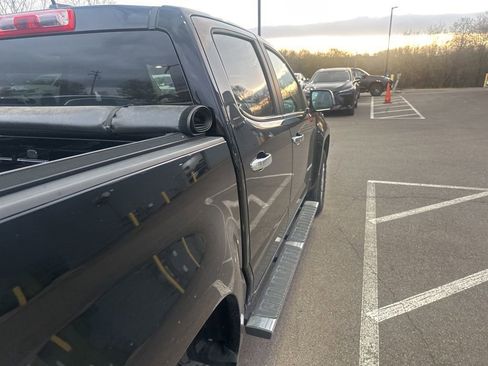 Used 2015 Chevrolet Colorado LT w/ Luxury Package image 17