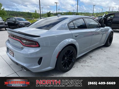 Used 2022 Dodge Charger Scat Pack RWD image 22