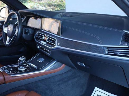 Used 2021 BMW ALPINA XB7 AWD/4WD image 29