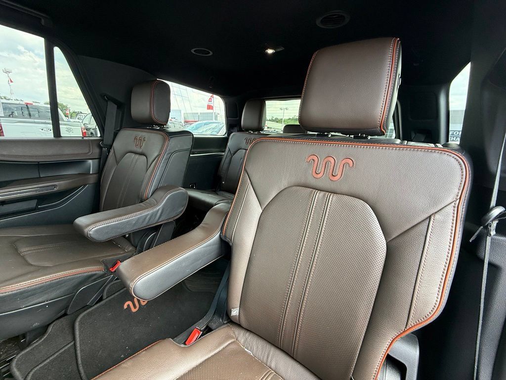 Used 2020 Ford Expedition King Ranch AWD/4WD image 19