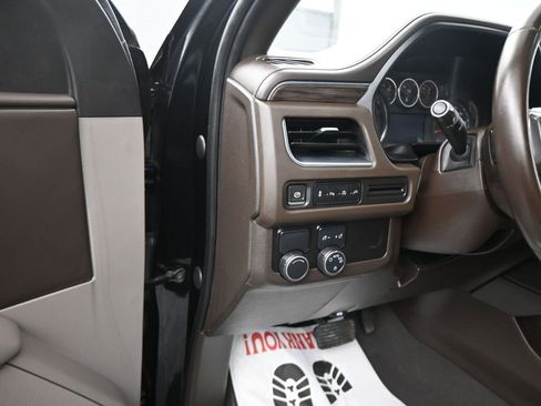 Used 2021 Chevrolet Tahoe LT image 3