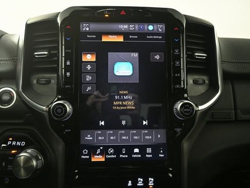 Used 2025 RAM 1500 Laramie w/ Sport Appearance Package image 27