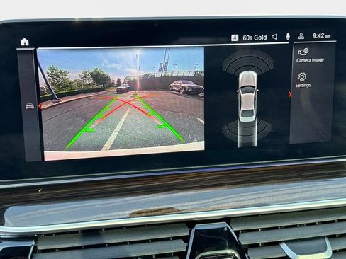 Used 2023 BMW 540i w/ Convenience Package RWD image 21