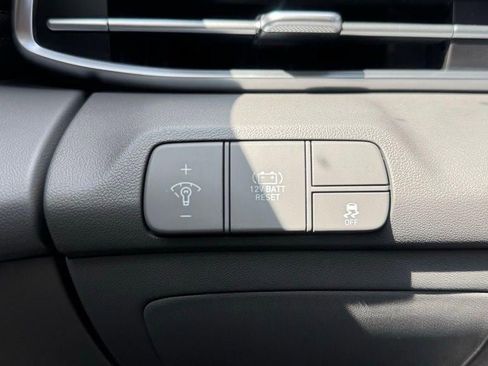New 2026 Hyundai Elantra Sport FWD image 15