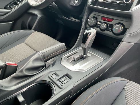 Used 2019 Subaru Crosstrek 2.0i Premium image 18
