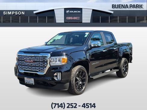 Used 2022 GMC Canyon Denali w/ Denali Black Edition Package AWD/4WD image 4