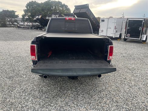 Used 2016 RAM 1500 Laramie image 13