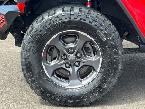 Used 2020 Jeep Gladiator Rubicon AWD/4WD image 24