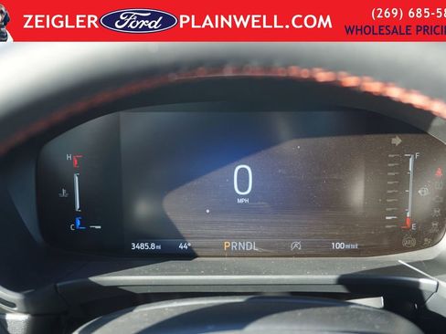 Used 2025 Ford Escape ST-Line image 26