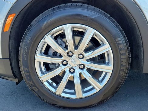 Used 2023 Cadillac XT4 Premium Luxury image 28