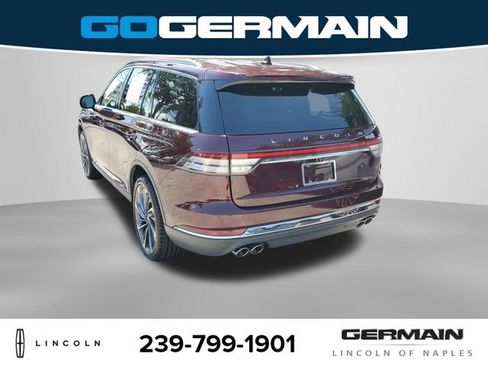 Certified 2022 Lincoln Aviator Reserve AWD/4WD image 9