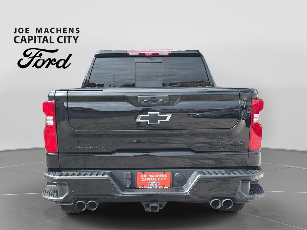 Used 2025 Chevrolet Silverado 1500 High Country w/ High Country Premium Package AWD/4WD image 6