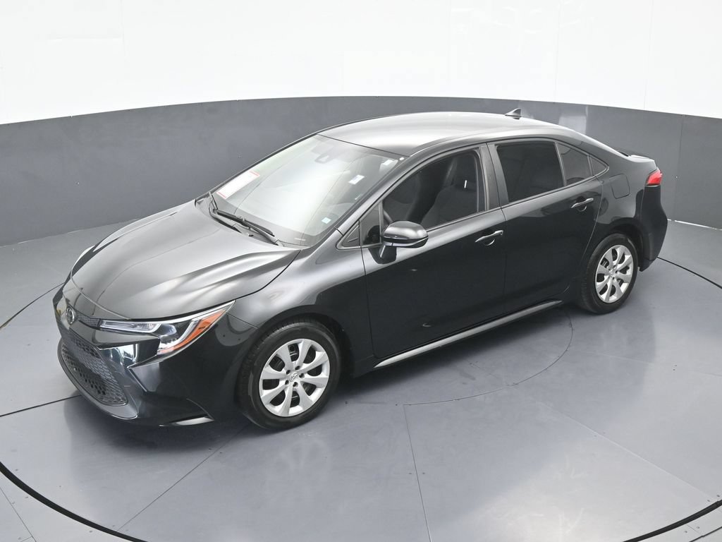 Used 2022 Toyota Corolla LE FWD image 42