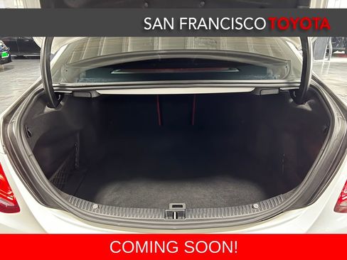 Used 2018 Mercedes-Benz C 300 Sedan image 39