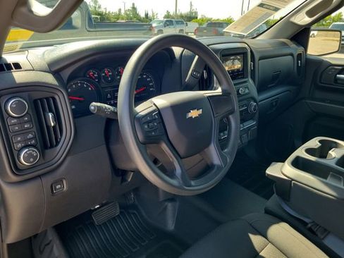 Used 2024 Chevrolet Silverado 1500 W/T w/ WT Value Package AWD/4WD image 10
