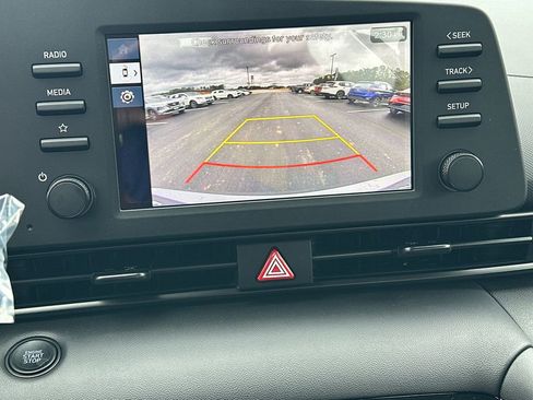 New 2025 Hyundai Elantra Sport image 28