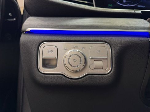 Certified 2025 Mercedes-Benz GLE 350 4MATIC image 21