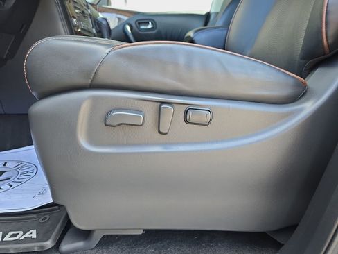 Used 2019 Nissan Armada Platinum AWD/4WD image 33